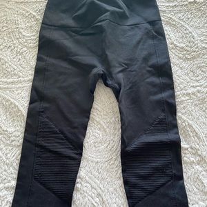 Fabletics SculptKnit Leggings